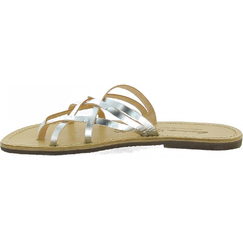 Lartigiano Del Cuoio Ciabatte infradito donna fatti a mano in pelle intrecciata color argento In vendita