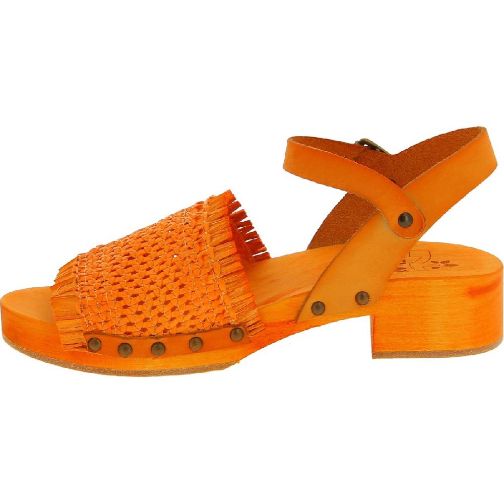 Lartigiano Del Cuoio Zoccolo da donna arancio in legno con fascia in vera pelle intrecciata Offerte esclusive