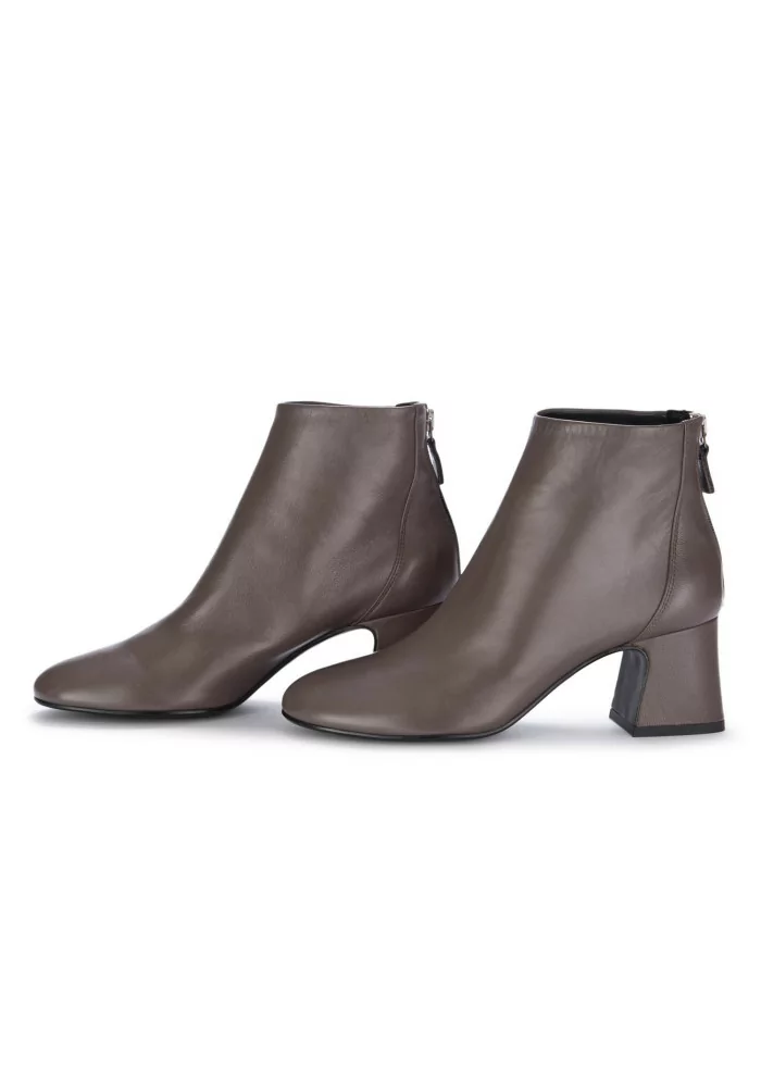 MA+DE 94 | STIVALETTI TACCO NAPPA MARRONE FANGO Prezzo Ridotto