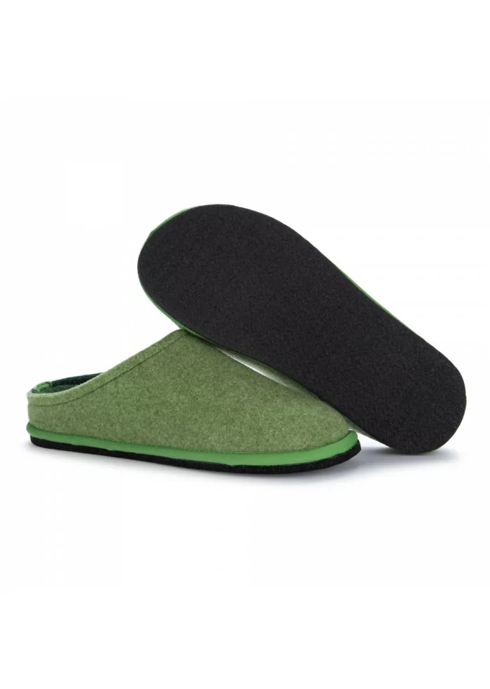 LÖWENWEISS | PANTOFOLE FELTRO DI LANA VERDE Comprane uno, ottenene uno gratis