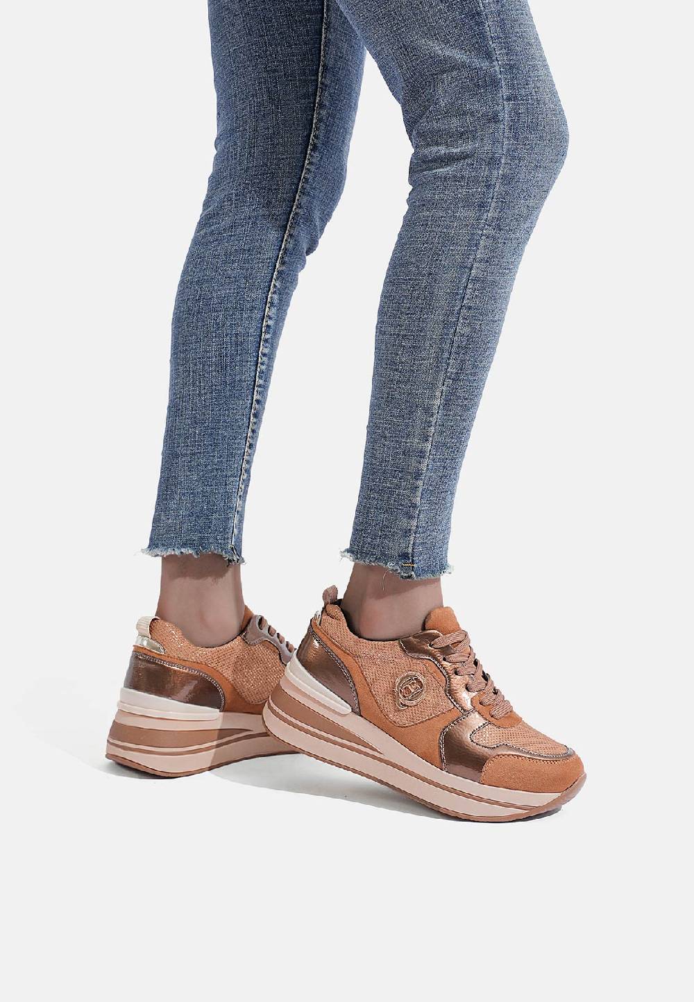 Queen Helena Sneakers X29-30 Nuova