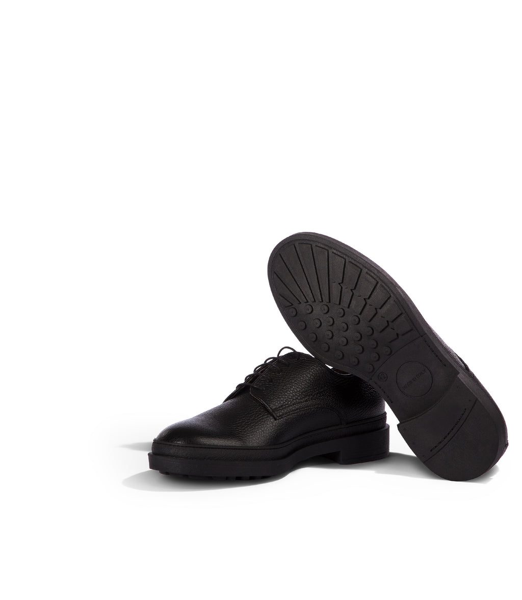 Loriblu Derby in pelle nera Promozione temporanea