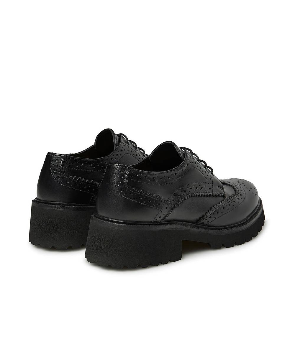 Loriblu Derby brogue in vitello nero Sottocosto