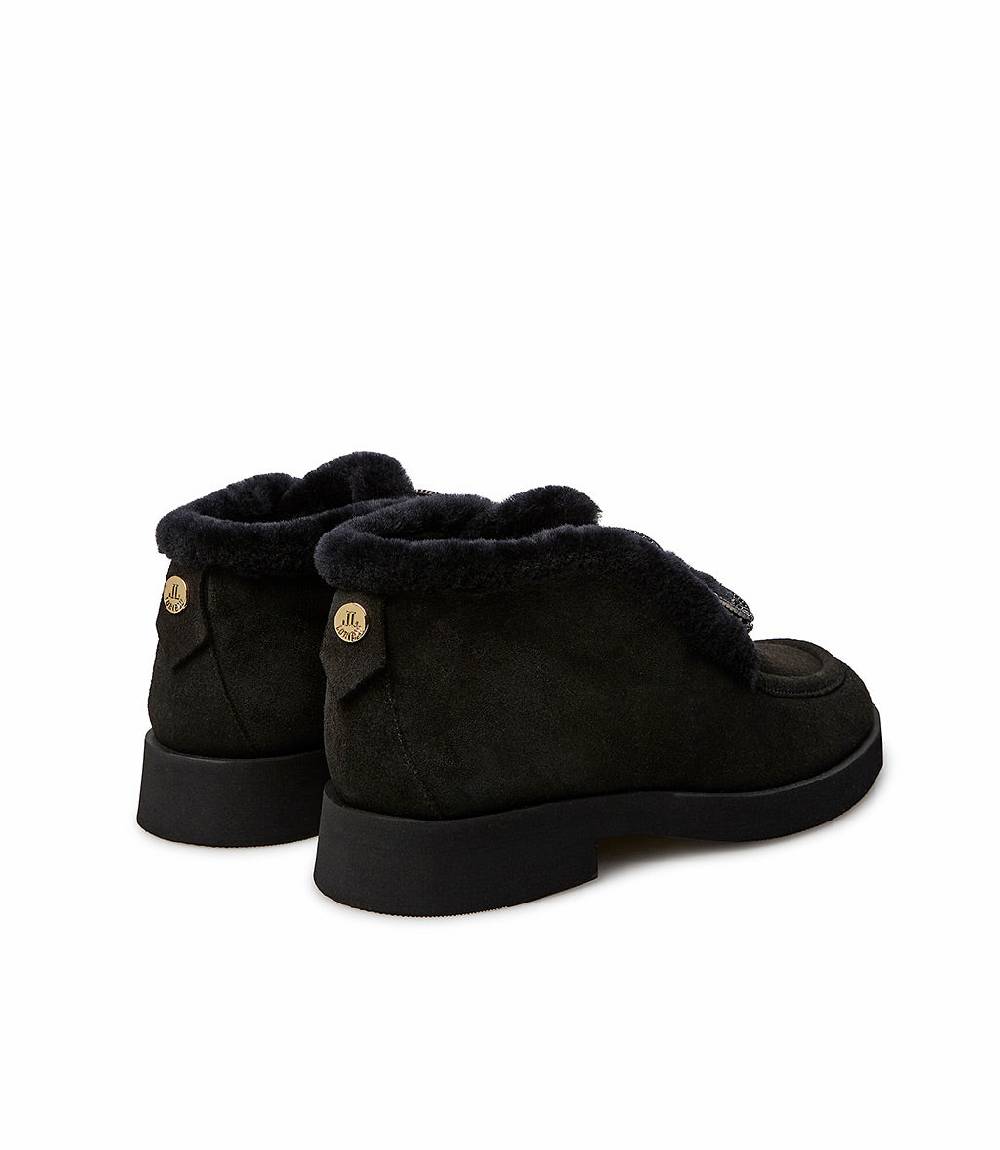 Loriblu Mocassini in camoscio e shearling nero con fibbia-gioiello In Vendita