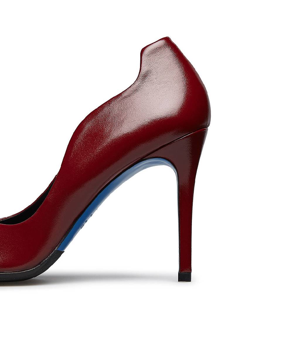 Loriblu Décolleté onda in pelle lucida bordeaux Fornitura limitata